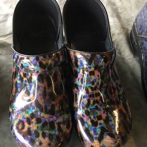 Dansko nurse clogs size 40